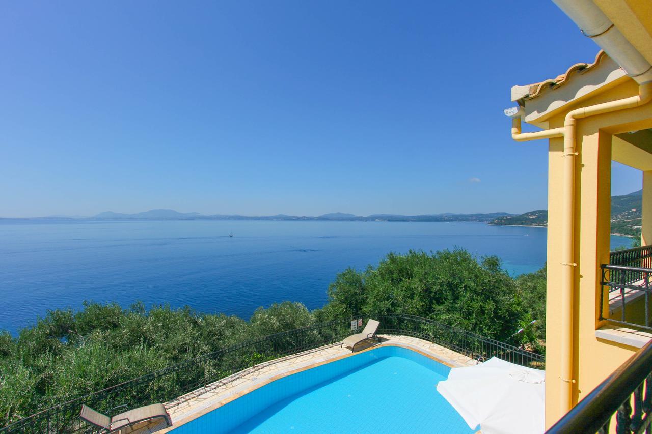 Villa Spyros Nisaki  Стая снимка